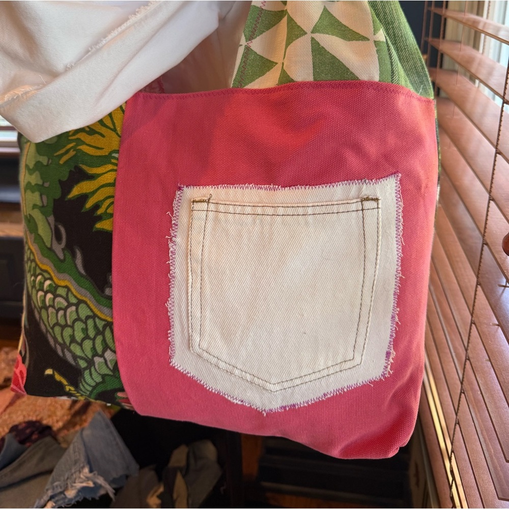 Custom tote - Picture 6 of 6